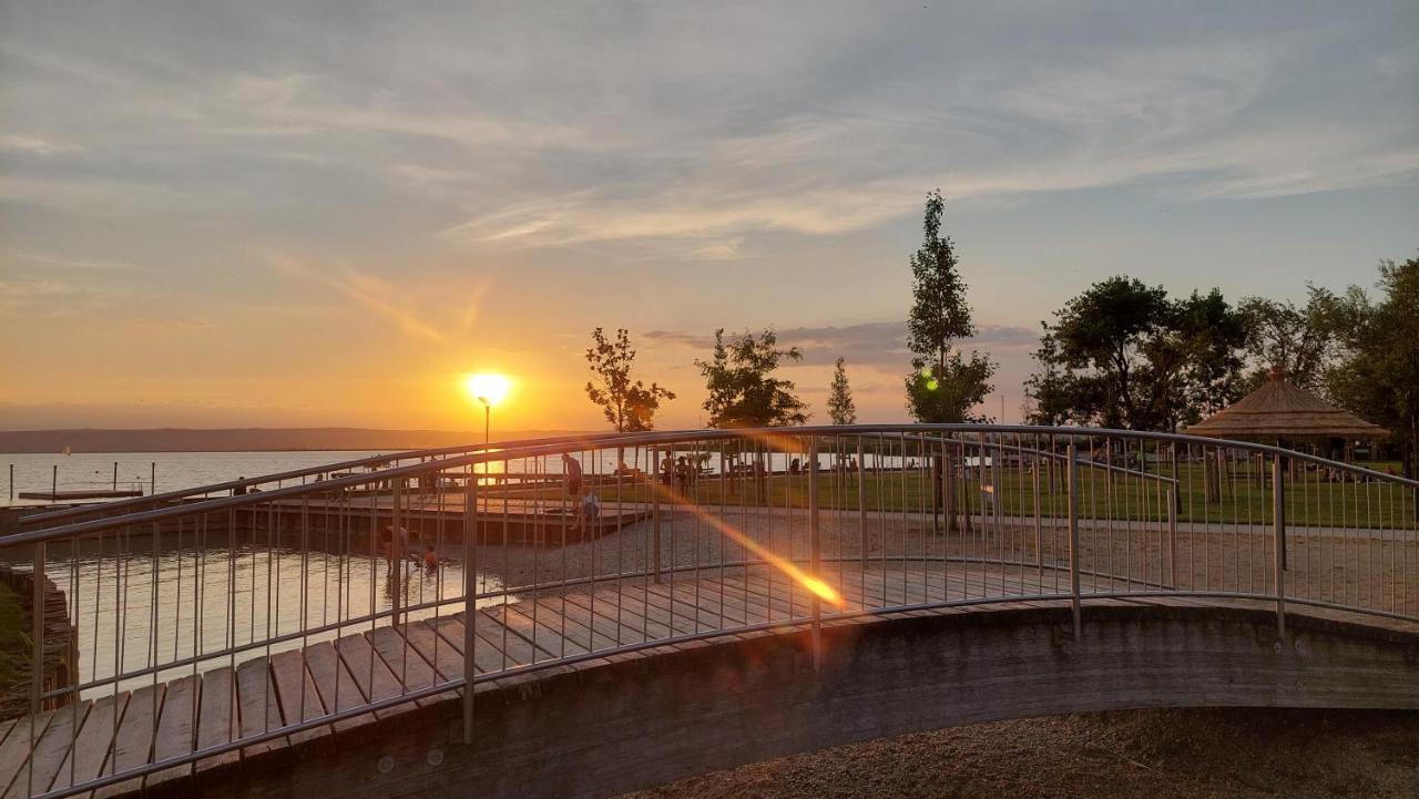 Chill&Relax Apartments in Neusiedl am See Exterior foto